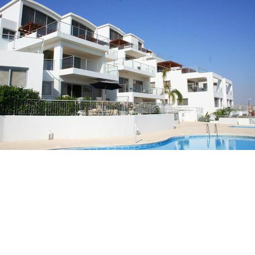 Oroklini Hills Luxury Apartment