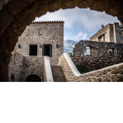 Κorona Boutique Hotel
