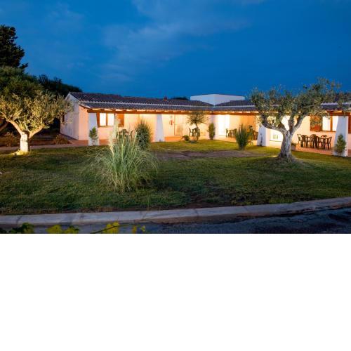 Orosei Summer Holidays - Cala del Turco green house