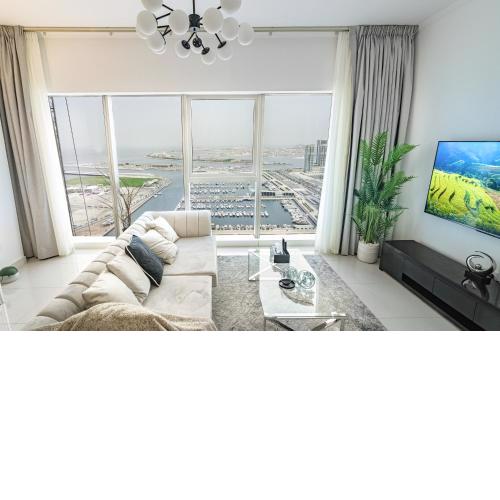 OSKENA Vacation Homes - Magical View Two Bedroom Marina