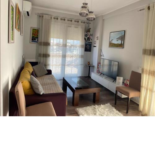 Oslo Rruga Bardhyl Apartament