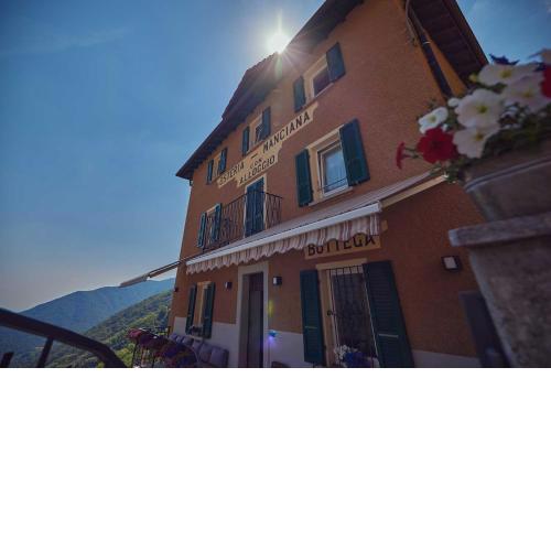 Osteria Manciana con Alloggio