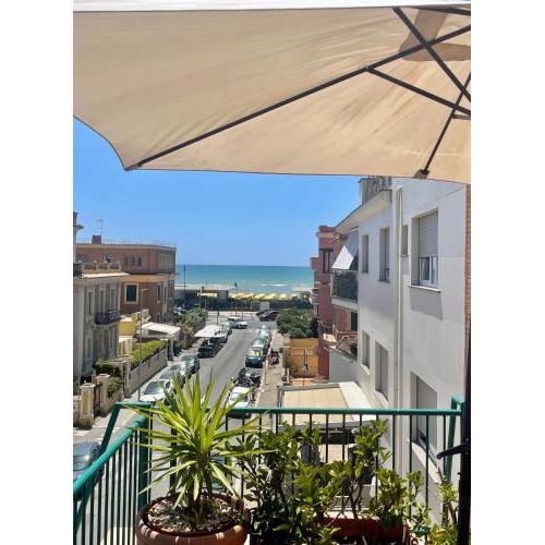 Ostia Bed and Beach