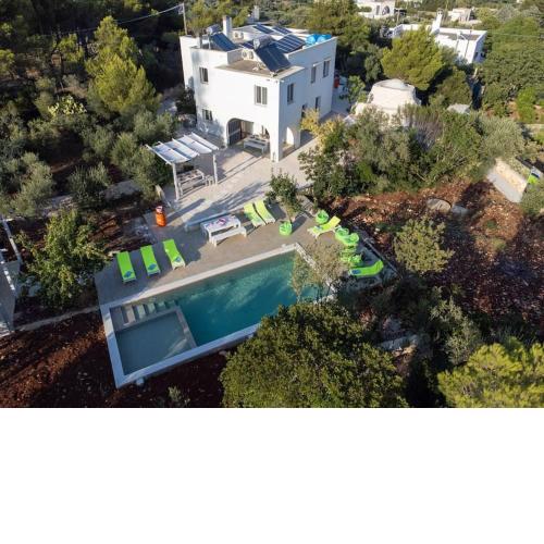 OSTUNI HILLS Villa