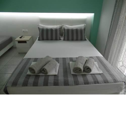 Ouzas Hotel