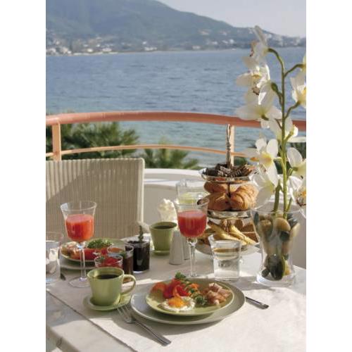 Over Sea Rooms & Villas