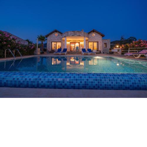 Ozy Villa / Bayındır