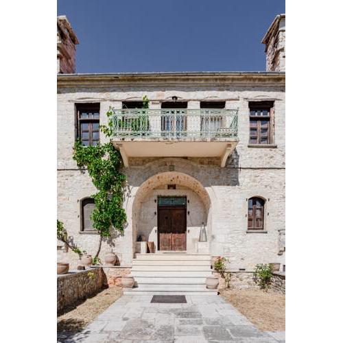 Paeonia Suites