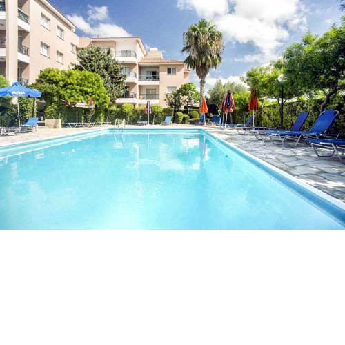Pafia 3 Holiday Apartment