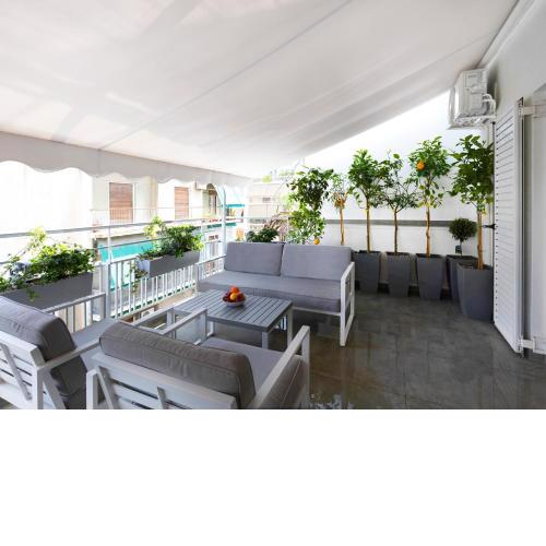 Pagrati Stunning Αpartment 1 by gianttrip
