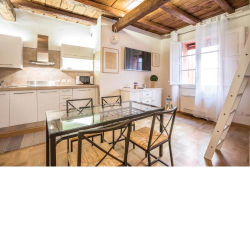 Palazzo Bocchi - The Place Apartments