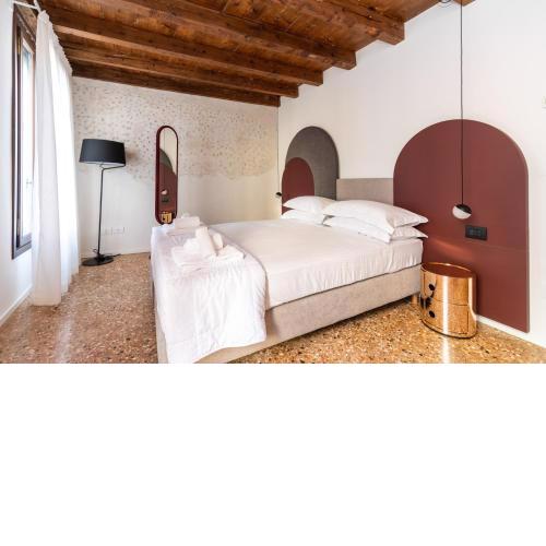 Palazzo Miracoli Apartments