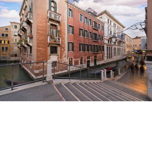 Palazzo Orseolo- Gondola View