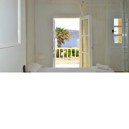 Palm Tree Mykonos Suite