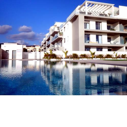 Panorama Beach luxury penthouse with large roof terrace
