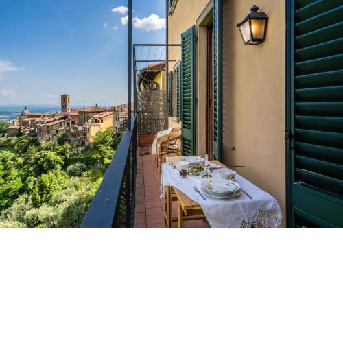 Panoramic apartment