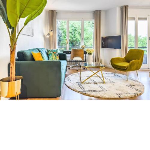 Panoramic Garden Studio