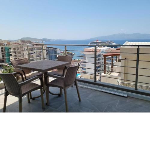 Panoramic Sea View Apartment
