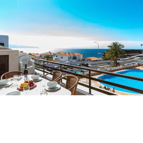 Panoramic View Sunflower Apartment