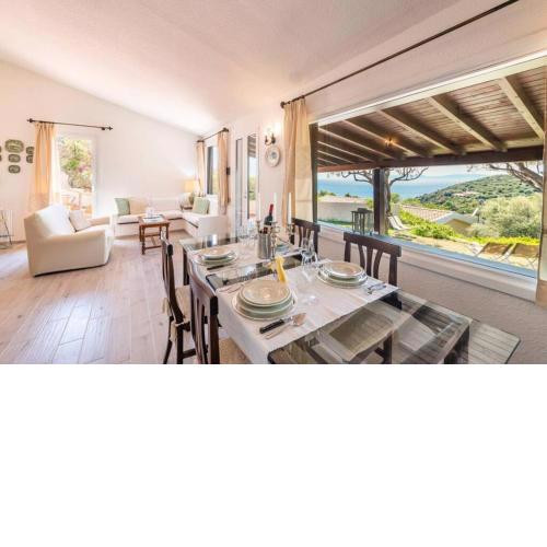 Panoramic Villa at Kal'e Moru, Geremeas, Cagliari