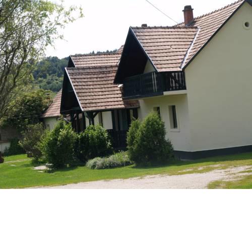 Panzió-Kemping Bekölce