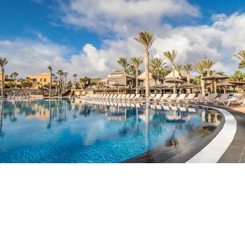 Papagayo 22, big pool and free WIFI