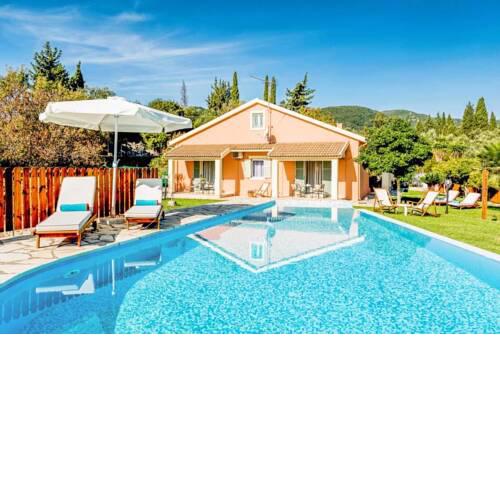 Papathanatika Villa Sleeps 10 with Pool Air Con and WiFi