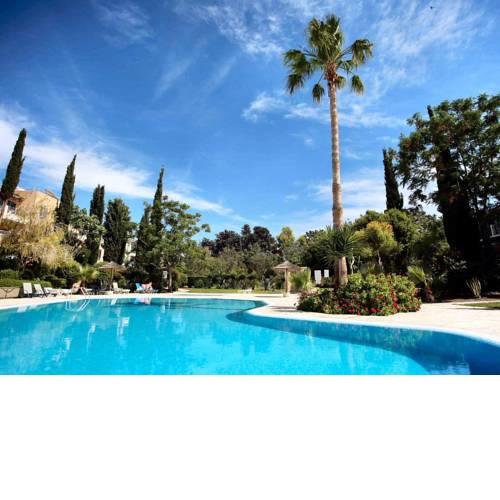 Paradise Gardens Prestige and Lovely Apartment