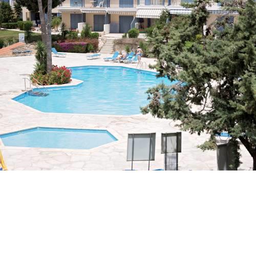 Paradise Gardens with a large terrace