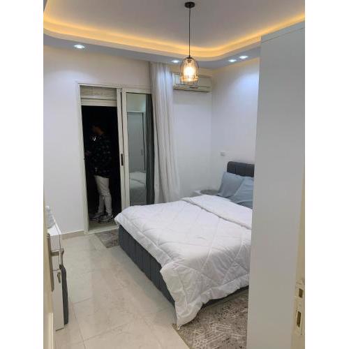Paradise Hill 604