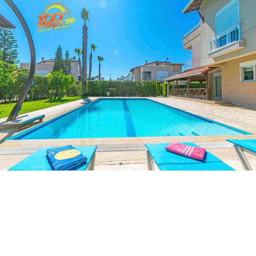Paradise Town Villa Alison 100 MBPS free wifi