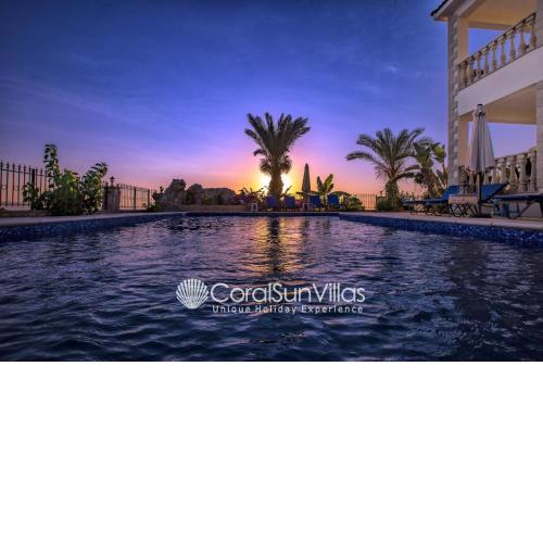 PARADISE VILLA Quiet area, Amazing Sea Views