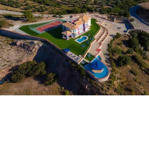 Paramithia Villa