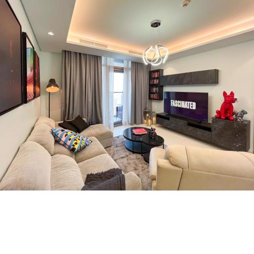 Paramount Hotel Midtown (Premium Units) - KeyRock Living Holiday Homes
