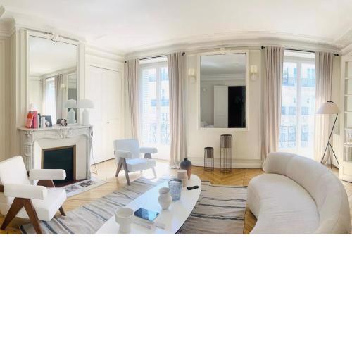 Parc Monceau Familial appartment