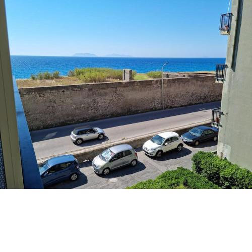 PARCHEGGIO PRIVATO CLIMATIZZATORE Wi-Fi
