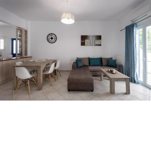 Parian Charming 3bedroom Home