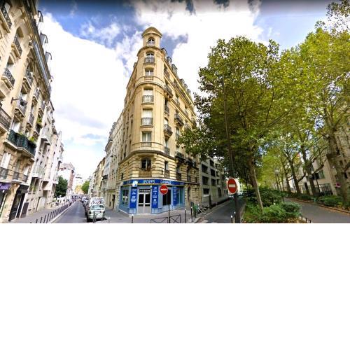 Paris 2 bedrooms chic apartment 18th district