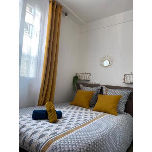 Paris Jolie studio cosy