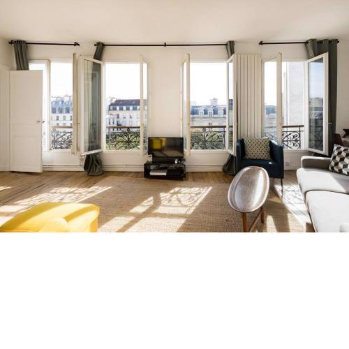 Paris Marais with unique views over the rooftops.