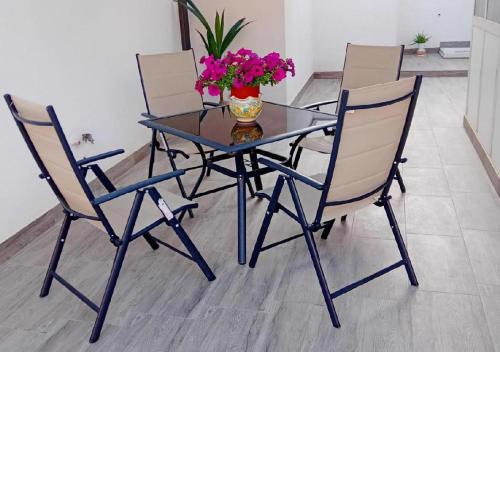 Parisi Apartment