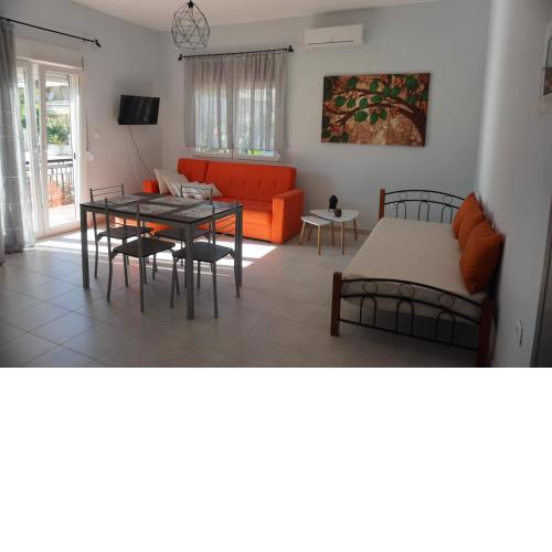 Park view apartment in Paralia Dionisiou