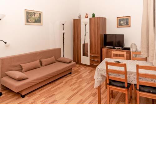 Parliament Studio Westend