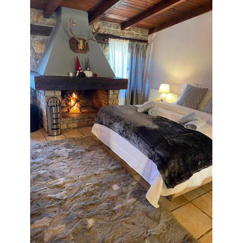 Parnassos Snow Hill Chalet
