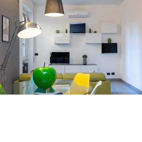 Paruta by Rental in Rome