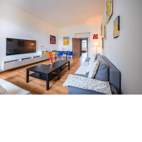 PavlaCzech Art Apartment