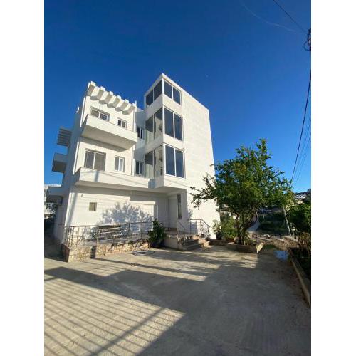 Peace Apartments