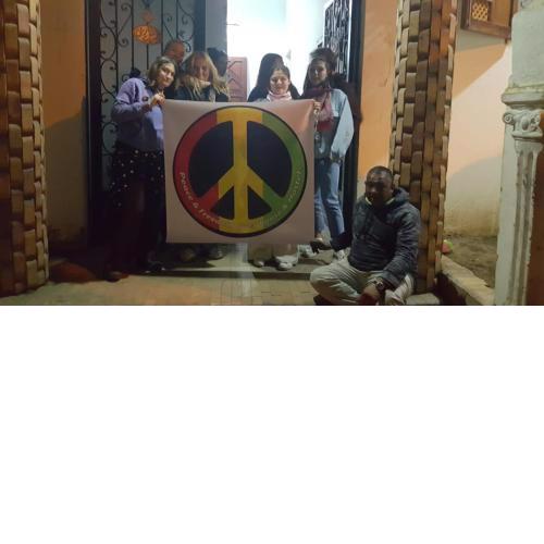 Peace & Freedom Guesthouse & Restaurant