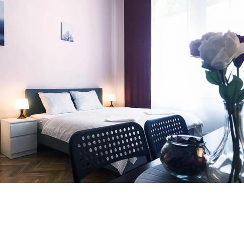Peace Square Apartment