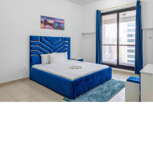 Peaceful 1 BR Flat in Marina